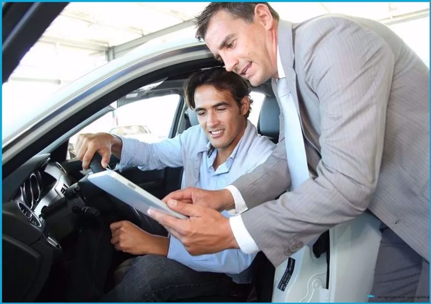 8 Reasons Why You Should Pick the Right Car Salesperson