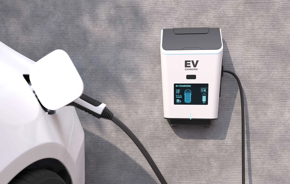 EV and Hybrid Options: Exploring Electric and Hybrid Vehicles