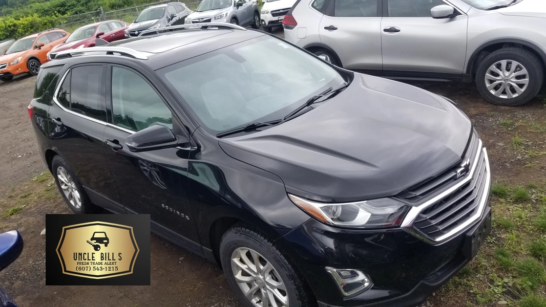 #N7175A  FRESH TRADE 34k Miles!  2018 Chevrolet Equinox AWD!  Call "Uncle" Bill Today!