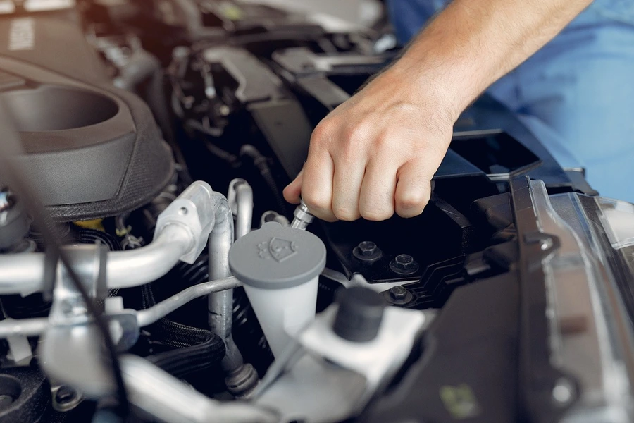 Under the Hood: Essential Engine Specs Every New Car Buyer Should Understand