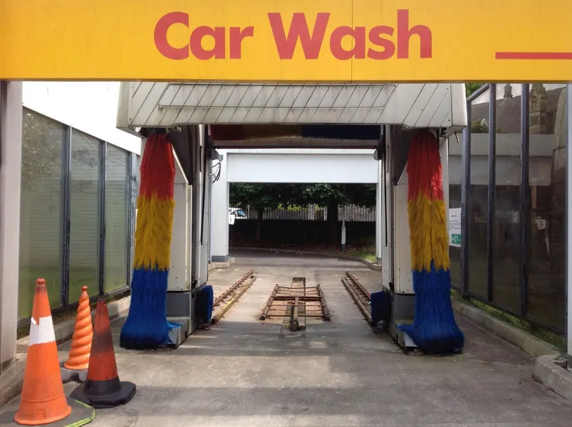 Which Do You Prefer? Automatic Car Wash Vs. Hand Car Wash