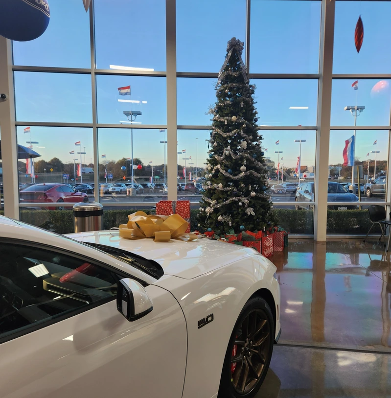 Gift Giving Guide: How to Give a New Car This Holiday Season