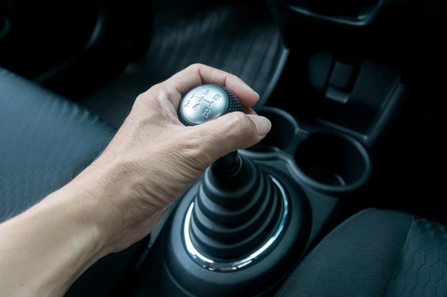 Top Features of a New Car with Manual Transmissions