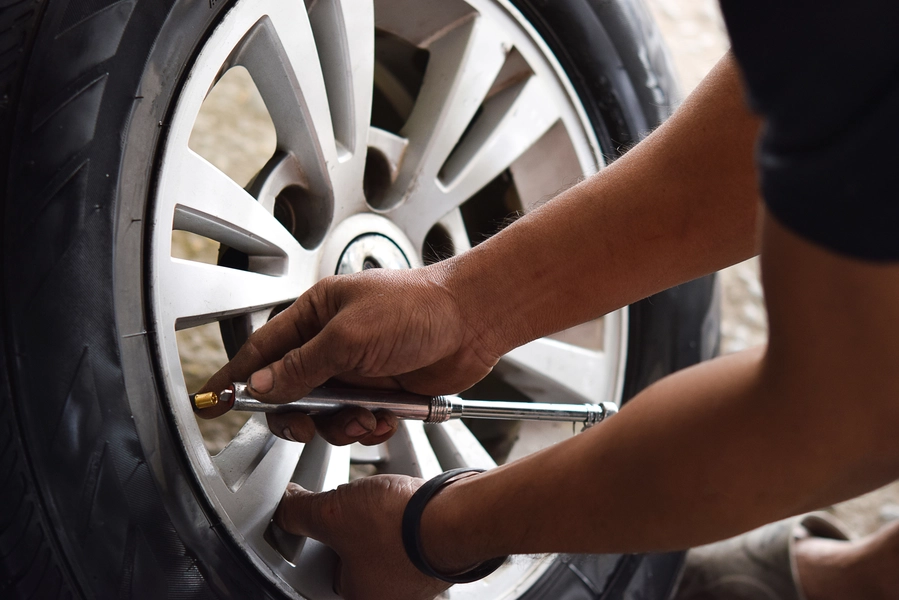 Cold Temperatures Could Mean Low Tire Pressure