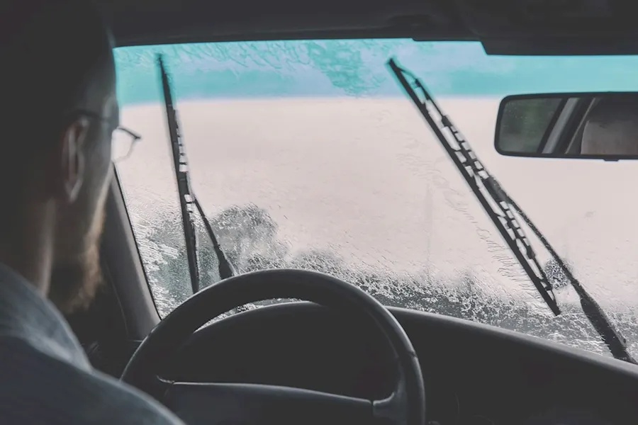 What Are the Signs That I Need New Windshield Wipers?